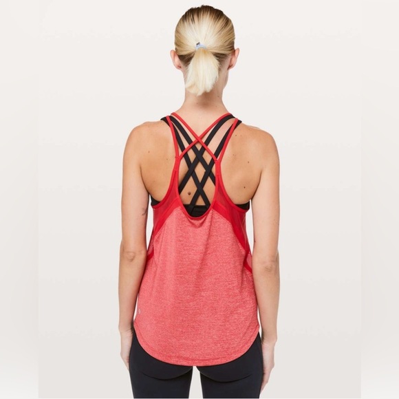 Lululemon Run Off Route Tank in True Red - Picture 2 of 8